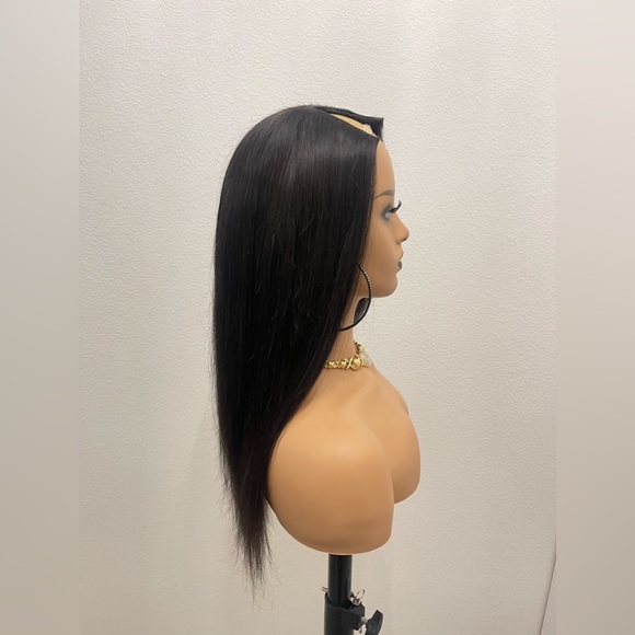 New! Unworn! 22” Right Side U Part, Virgin Human Hair Wig - Picture 3 of 12